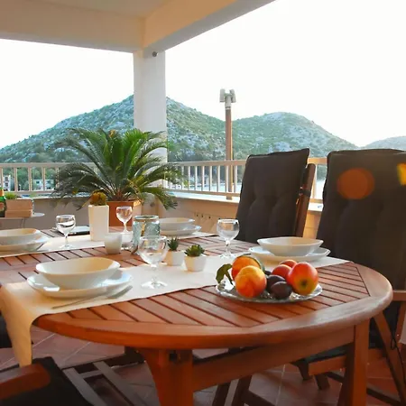 Luna Apartament